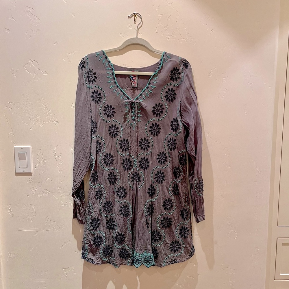 Vintage Designer Johnny Was Floral Embroidered Women's Tunic